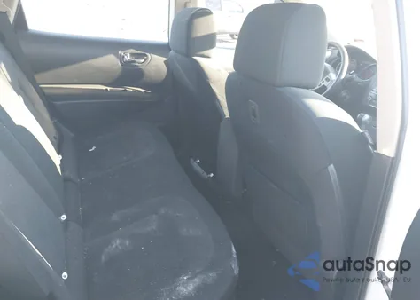 2014 Nissan Rogue Select S z USA, uszkodzony, nr VIN JN8AS5MV5EW711090